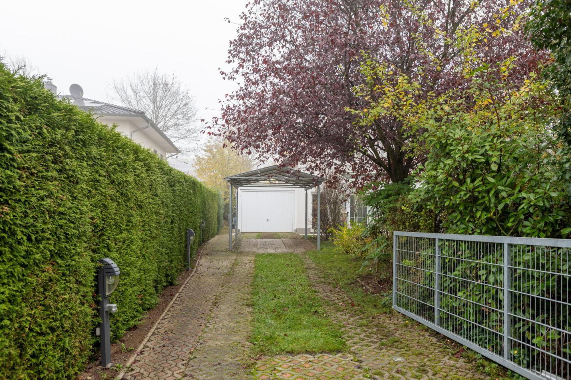 Ganzes Ferienhaus In Leipzig Mit Garage Und Fussbodenheizung Εξωτερικό φωτογραφία